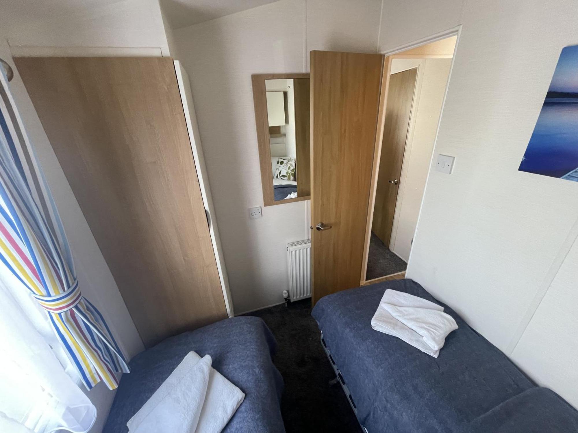 2 Bedroom Caravan, Edi Rita, Robin Hood, Pet Friendly Meliden Extérieur photo